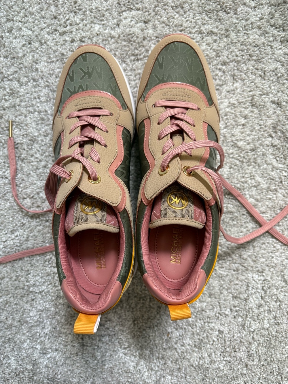 NWOT Never Worn Michael Kors Pink & Olive Crista Logo Trainers Sneakers